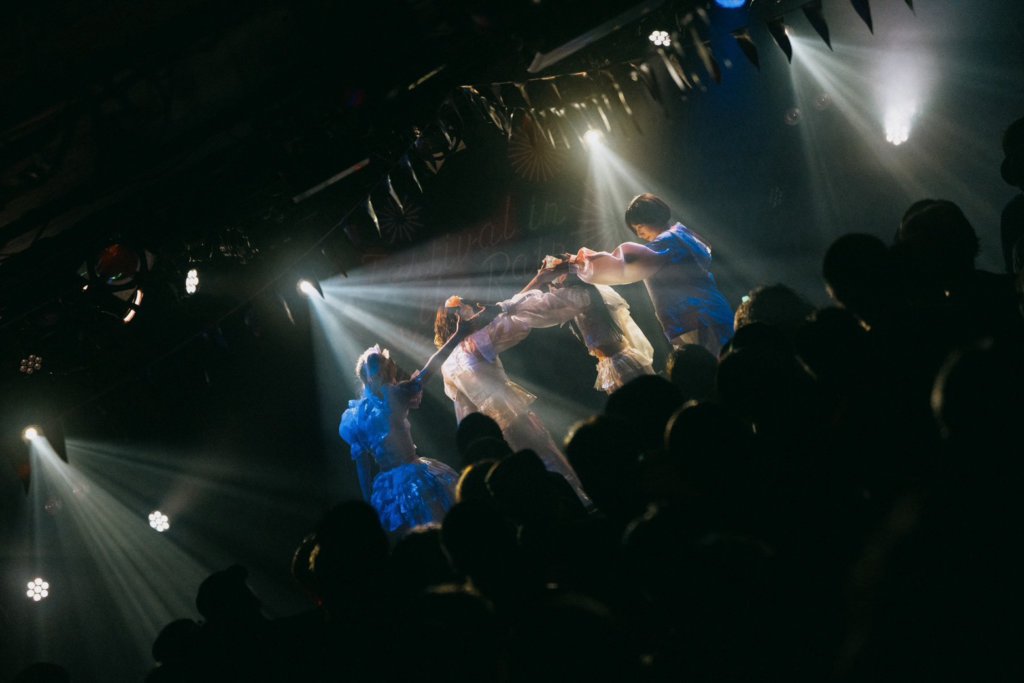 Festival in the Rain 2026 ライブ写真03（雨模様のソラリス）